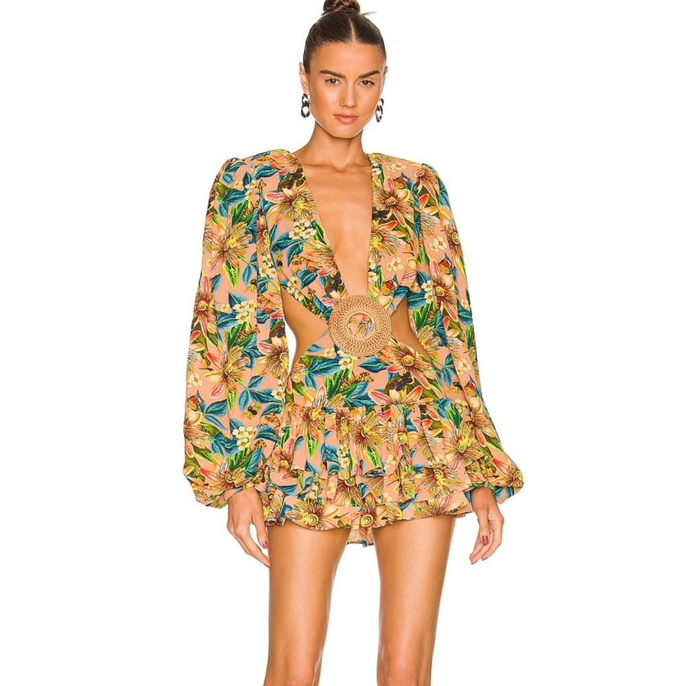 Bronx and banco dress